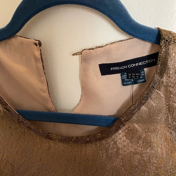 Top - Picture 2 of 4